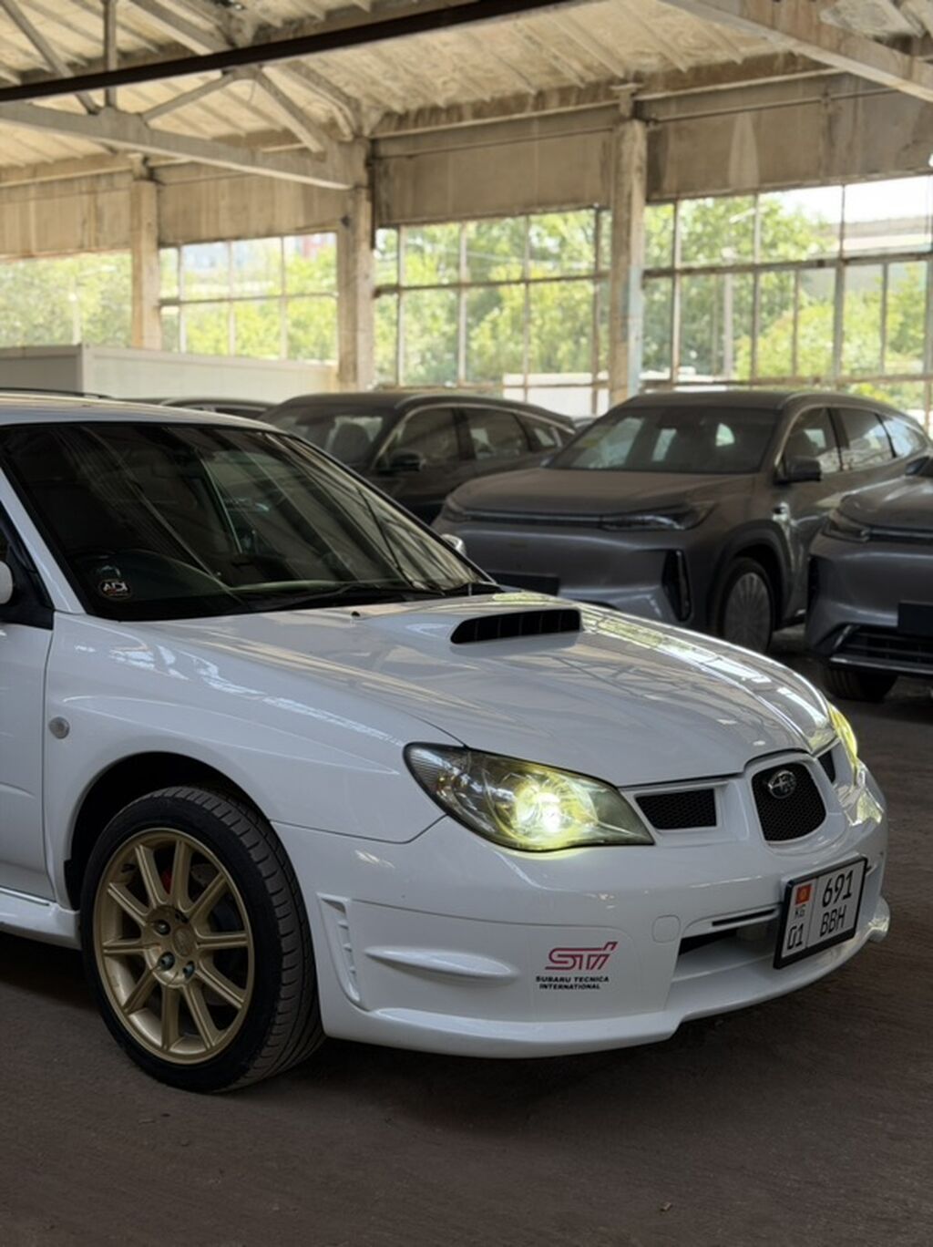 Subaru Impreza WRX: 2006 г., 2 л, Механика, Бензин, Седан: фото 2