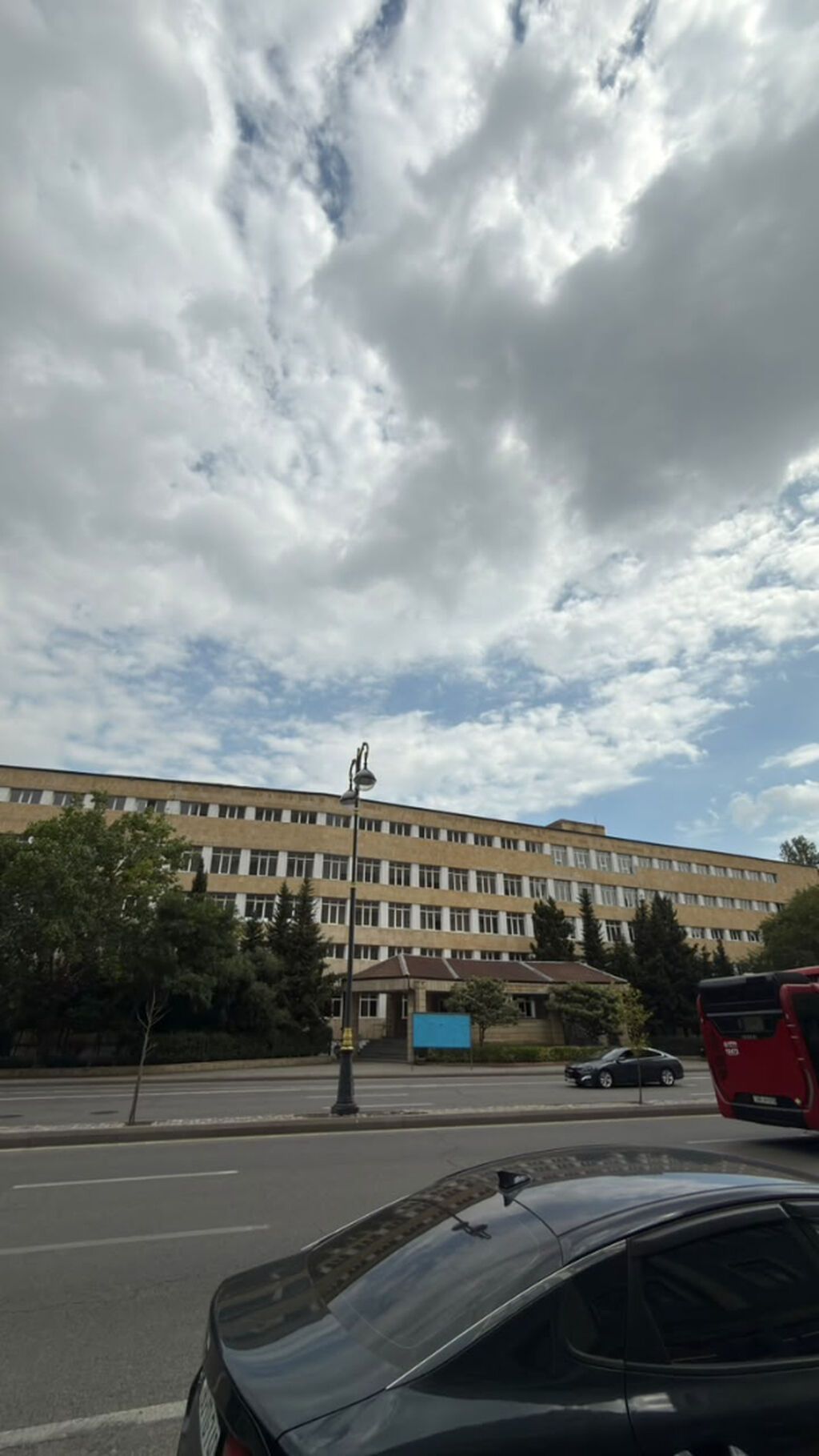 Bakı, Yasamal, 2 otaqlı, Köhnə tikili, m. İnşaatçılar, 50 kv. m