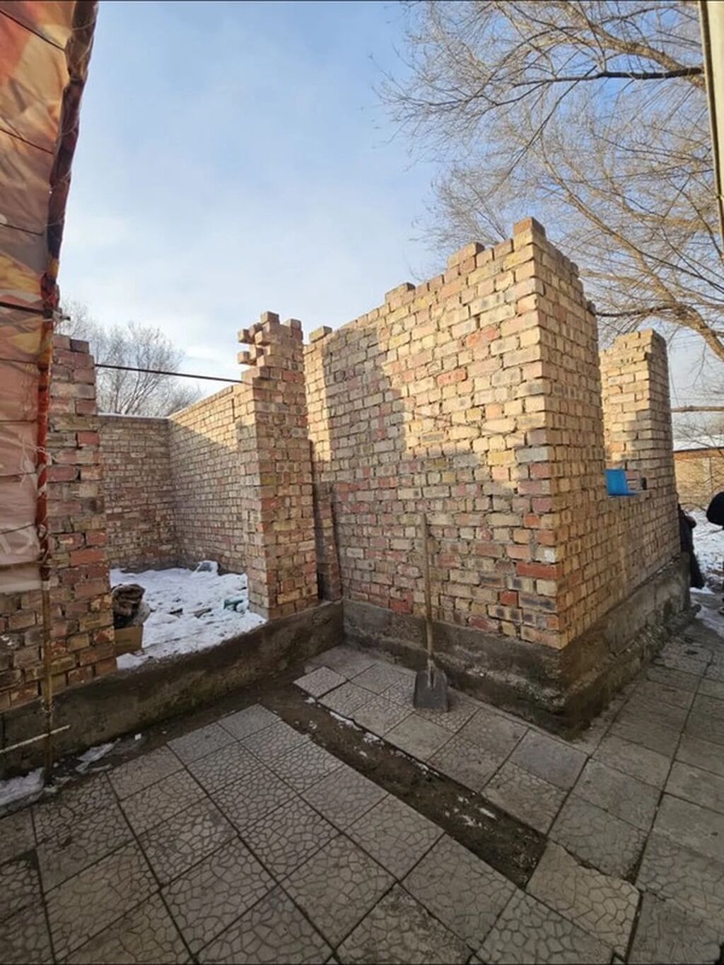 Продается участок с двумя домами 1 недостроенный. Площадь участка: 8: фото 4
