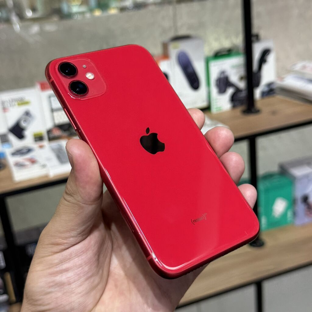 IPhone 11, Б/у, 256 ГБ, Красный, Защитное стекло, 100 %: фото 3