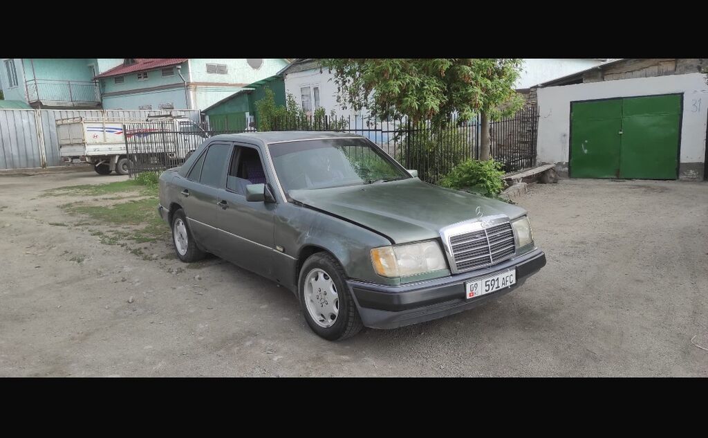 Mercedes-Benz W124: 1991 г., 2.3 л, Бензин, Седан: фото 2