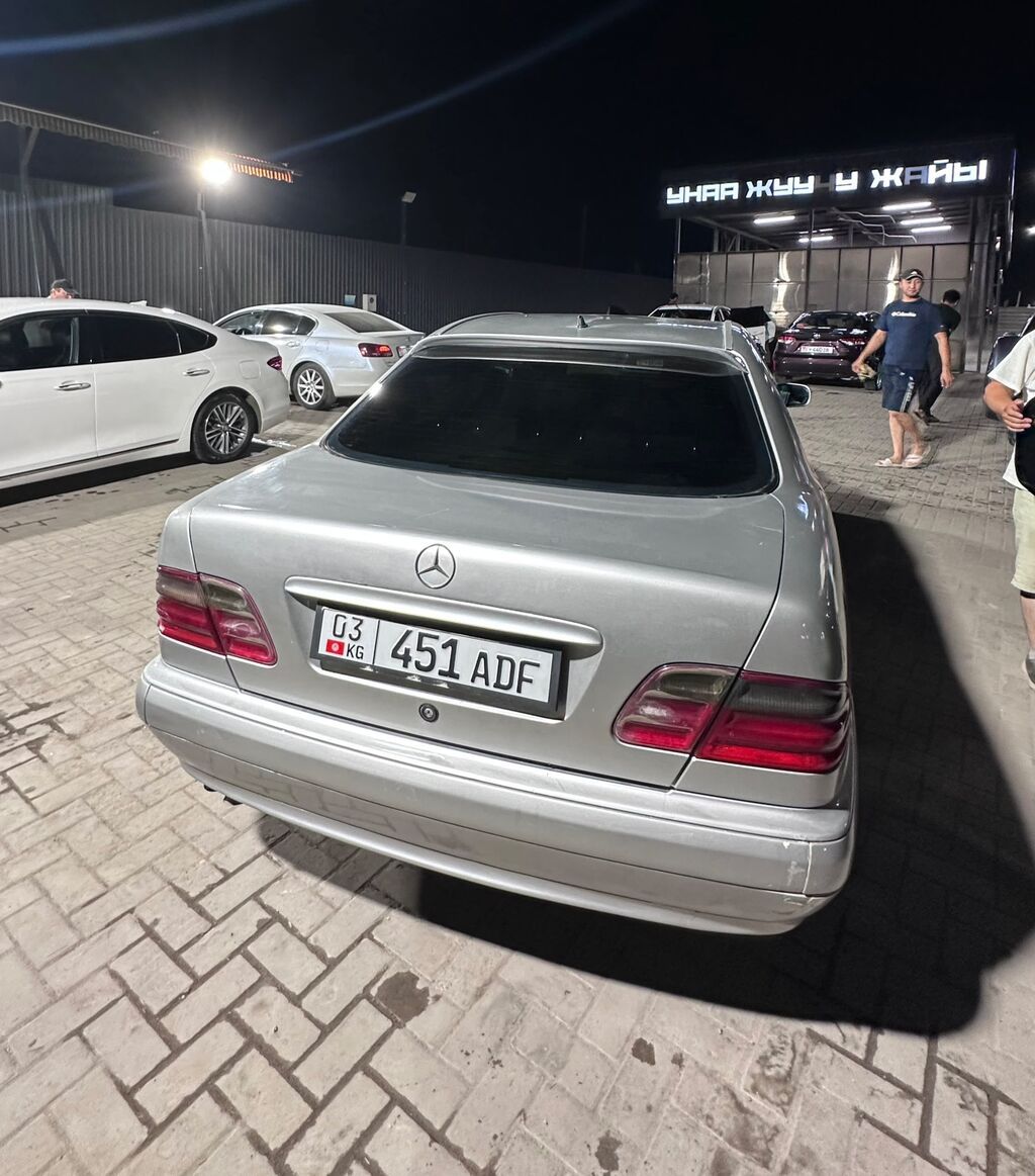 Mercedes-Benz E-Class: 2001 г., 2.8 л, Автомат, Бензин, Седан: фото 6