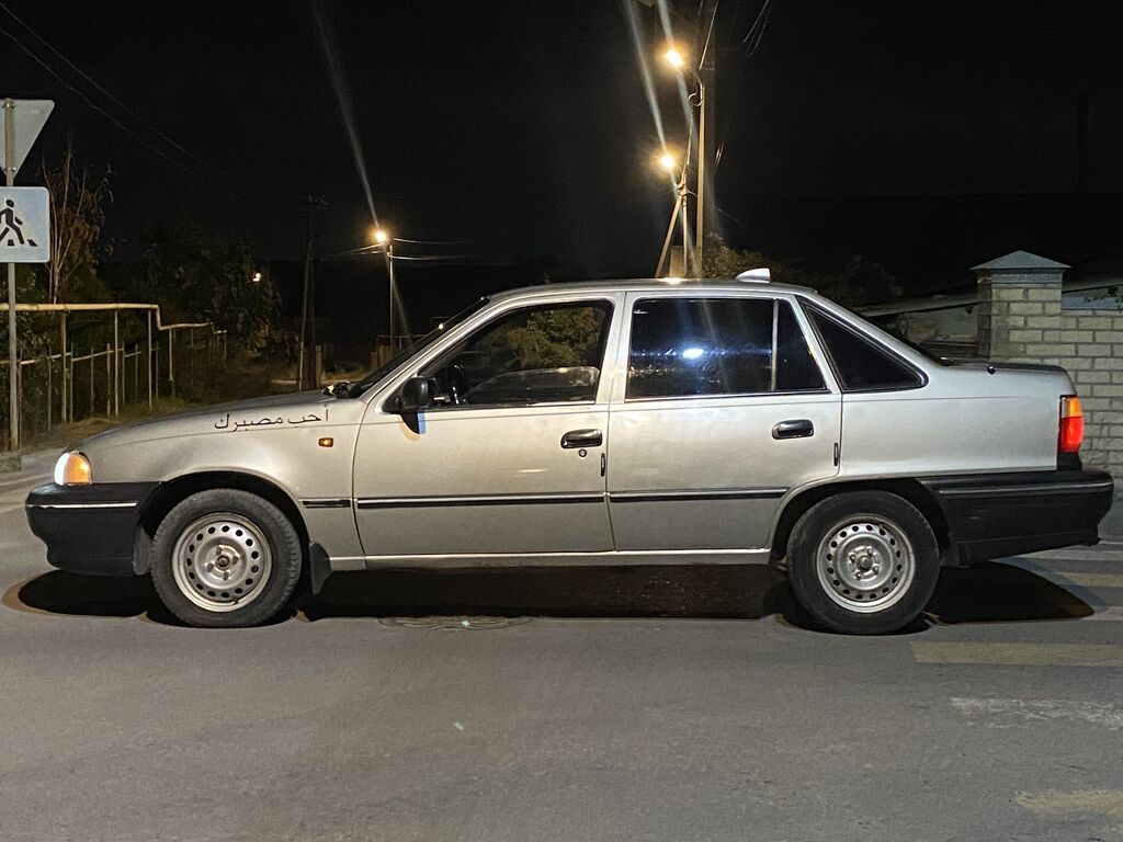 Daewoo Nexia: 2005 г., 1.5 л, Седан: фото 2