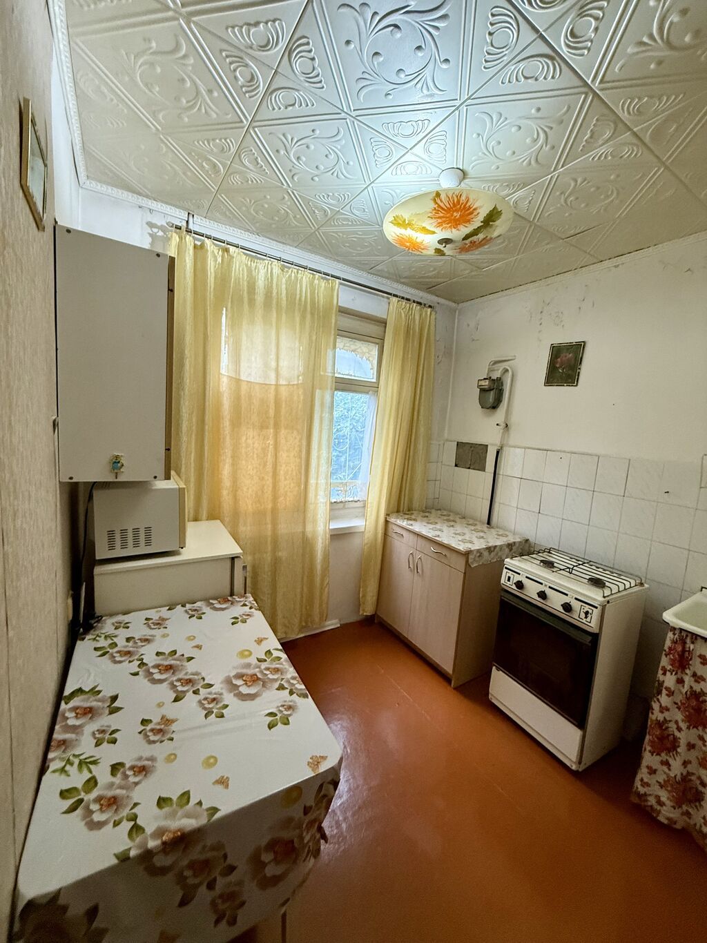 1 комната, 32 м², 10 мкр 104 серия, 1 этаж, Старый ремонт: фото 3