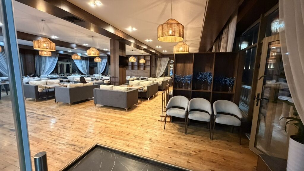 ПРОДАЁТСЯ ГОТОВЫЙ РЕСТОРАННЫЙ БИЗНЕС — 277 м² | БИШКЕК Продаётся: фото 4