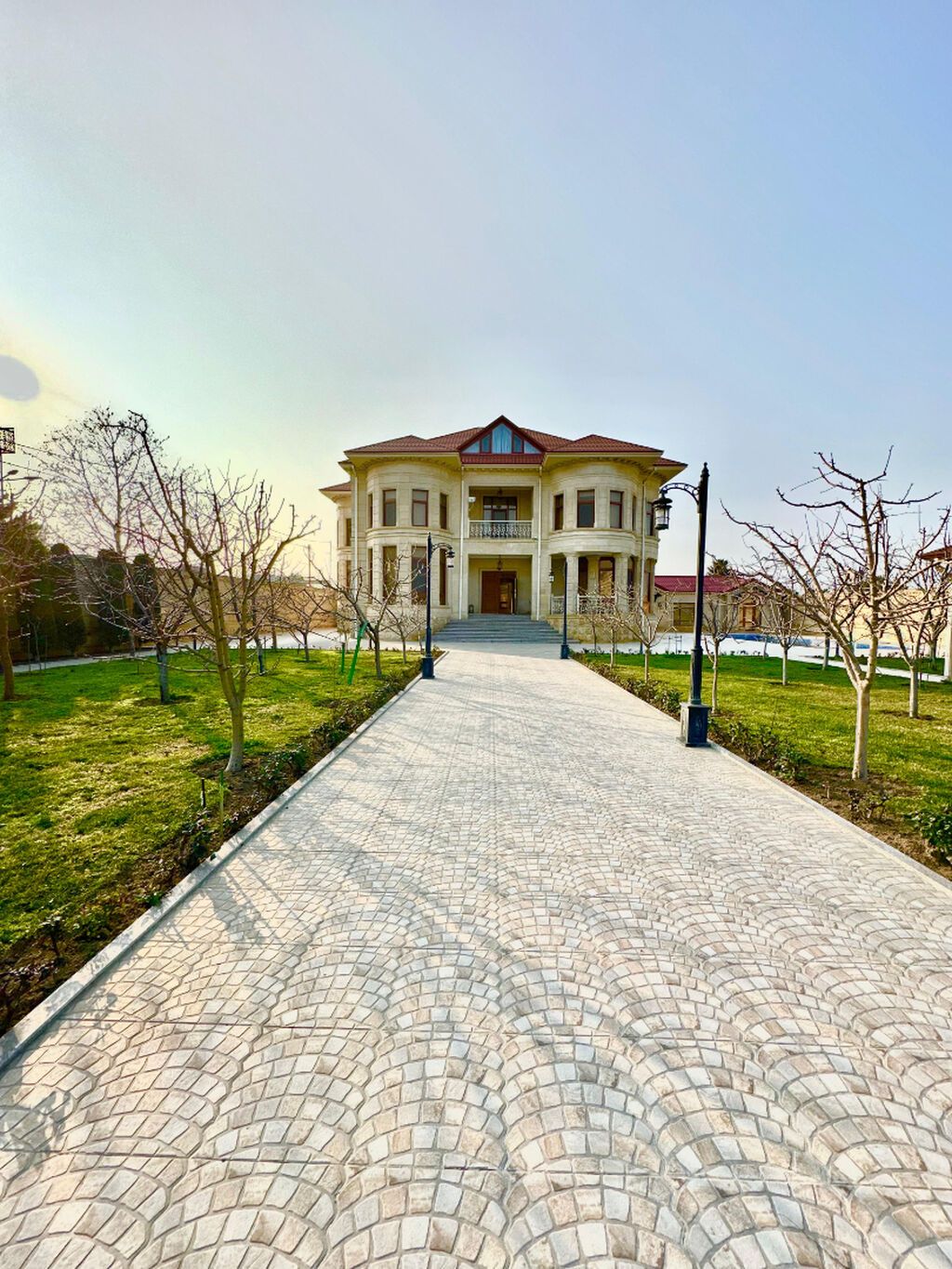 Bilgəhdə 9 otaqlı həyət evi kirayə verilir, 400 m², 6 000 AZN/ay, şəkil 2 / 12