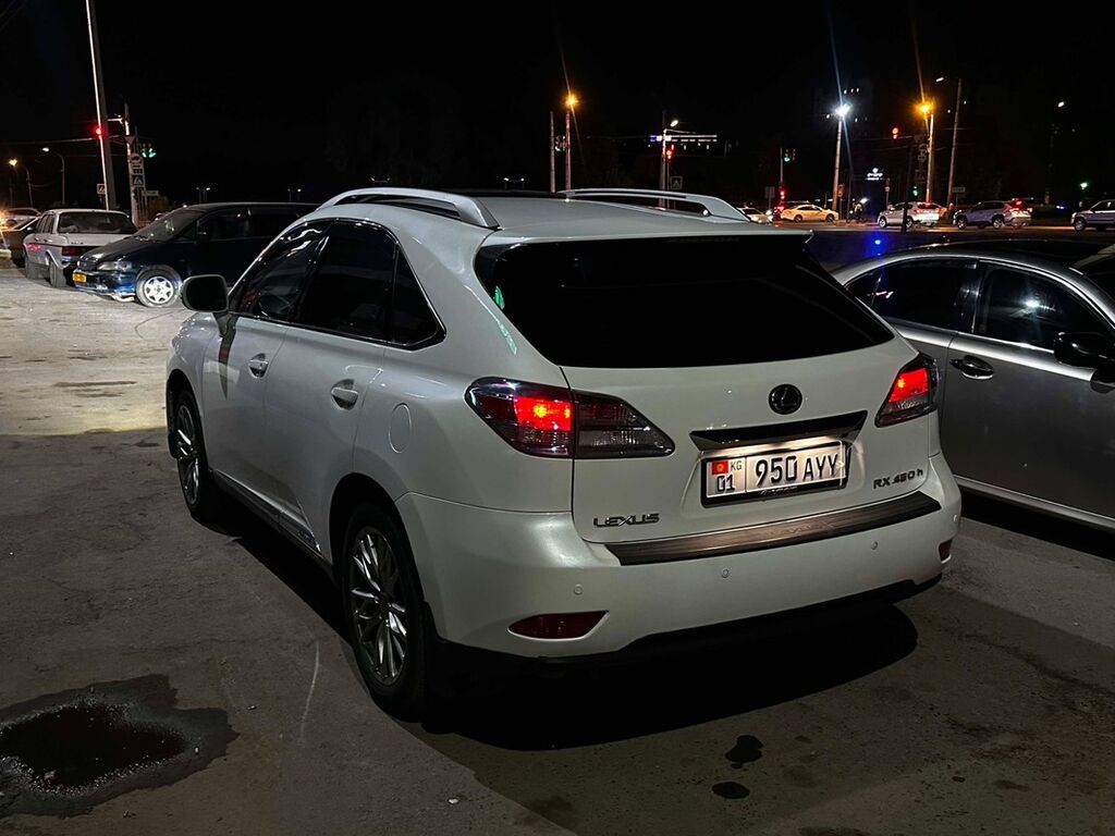 Lexus RX: 2011 г., 3.5 л, Вариатор, Гибрид, Кроссовер: фото 3