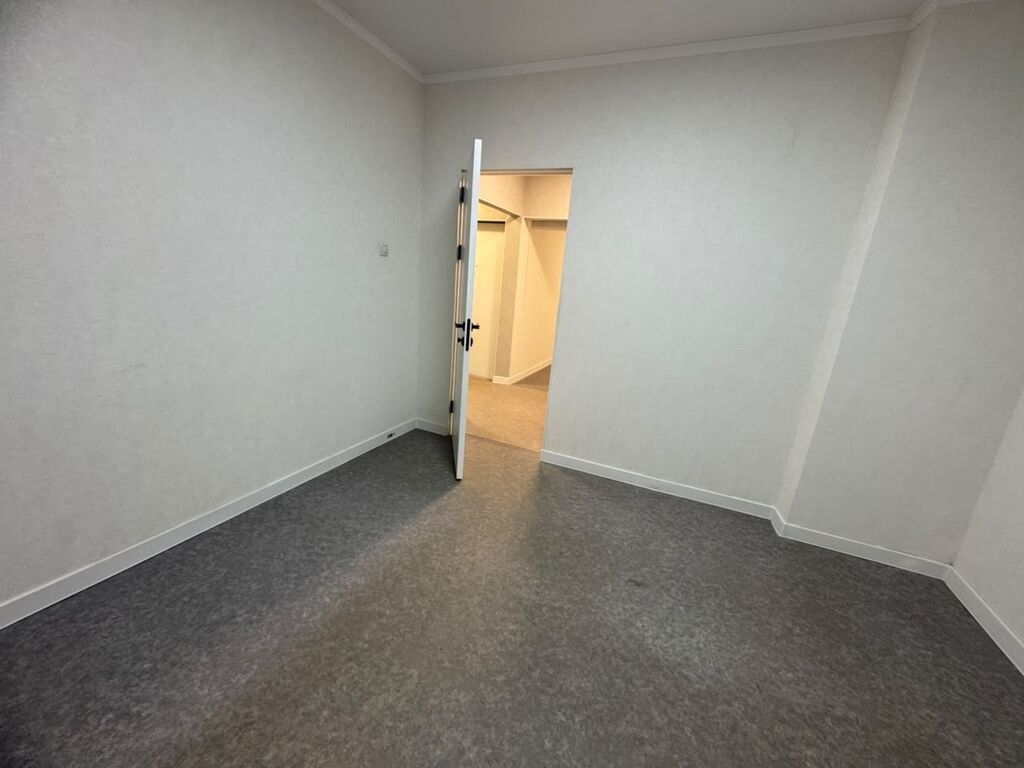 2 комнаты, 50 м², 7 мкр 105 серия, 1 этаж, Косметический ремонт: фото 6