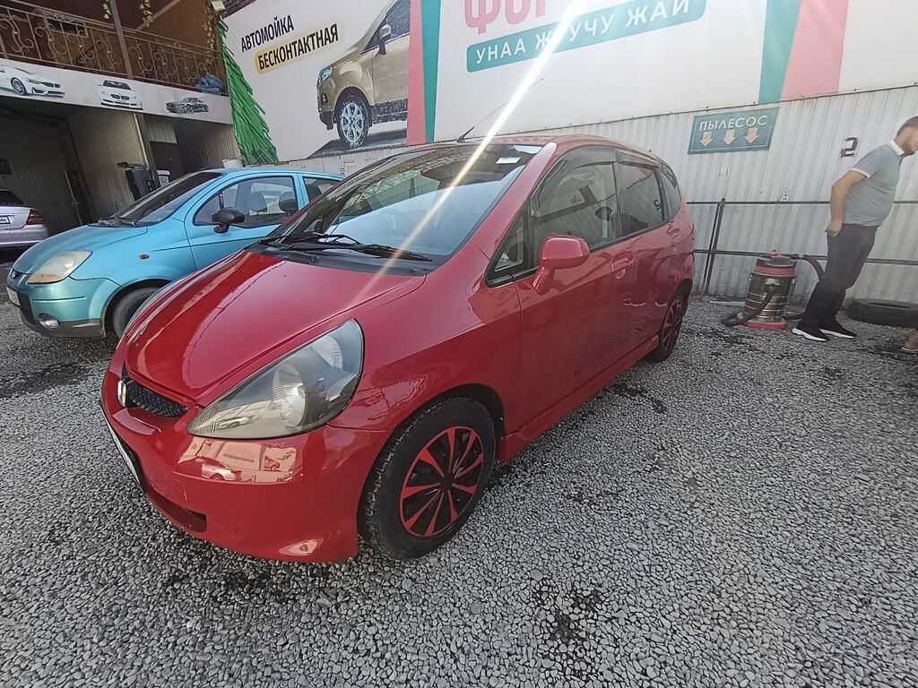 Honda Fit: 2003 г., 1.3 л, Автомат, Бензин, Хэтчбэк: фото 3