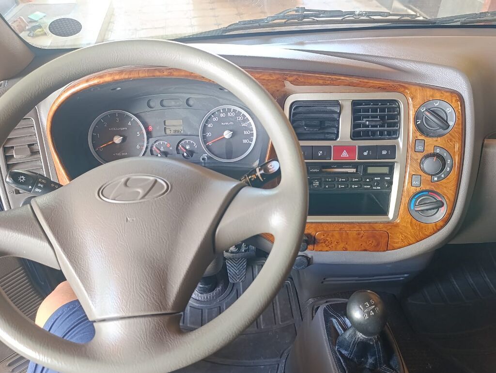 Hyundai Porter: 2008 г., 2.5 л, Механика, Дизель: фото 6