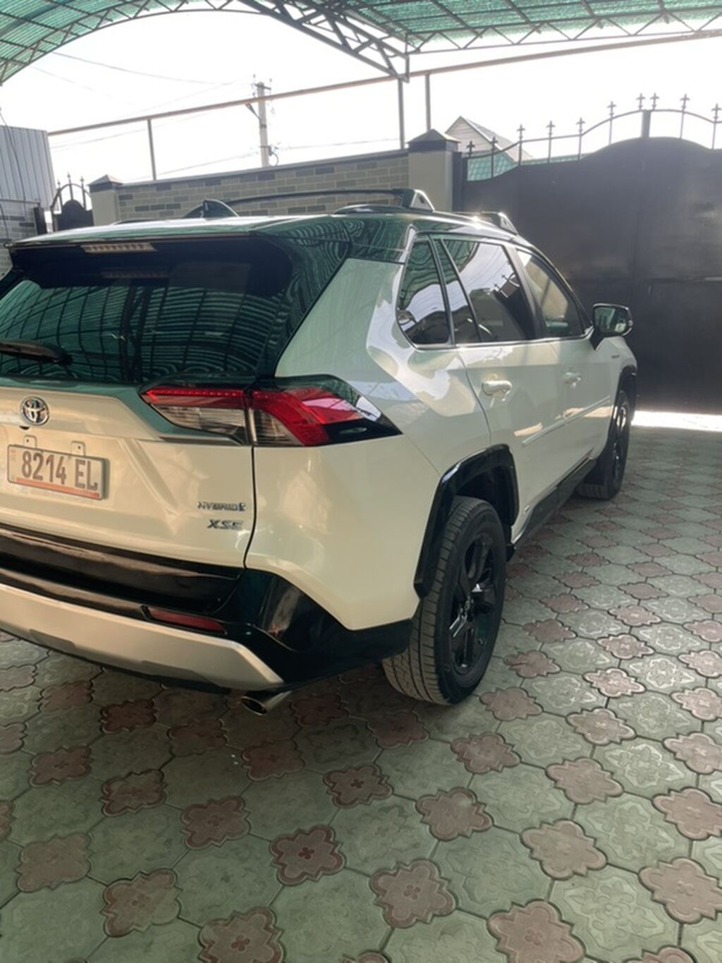 Toyota RAV4: 2020 г., 2.5 л, Вариатор, Гибрид, Кроссовер: фото 3