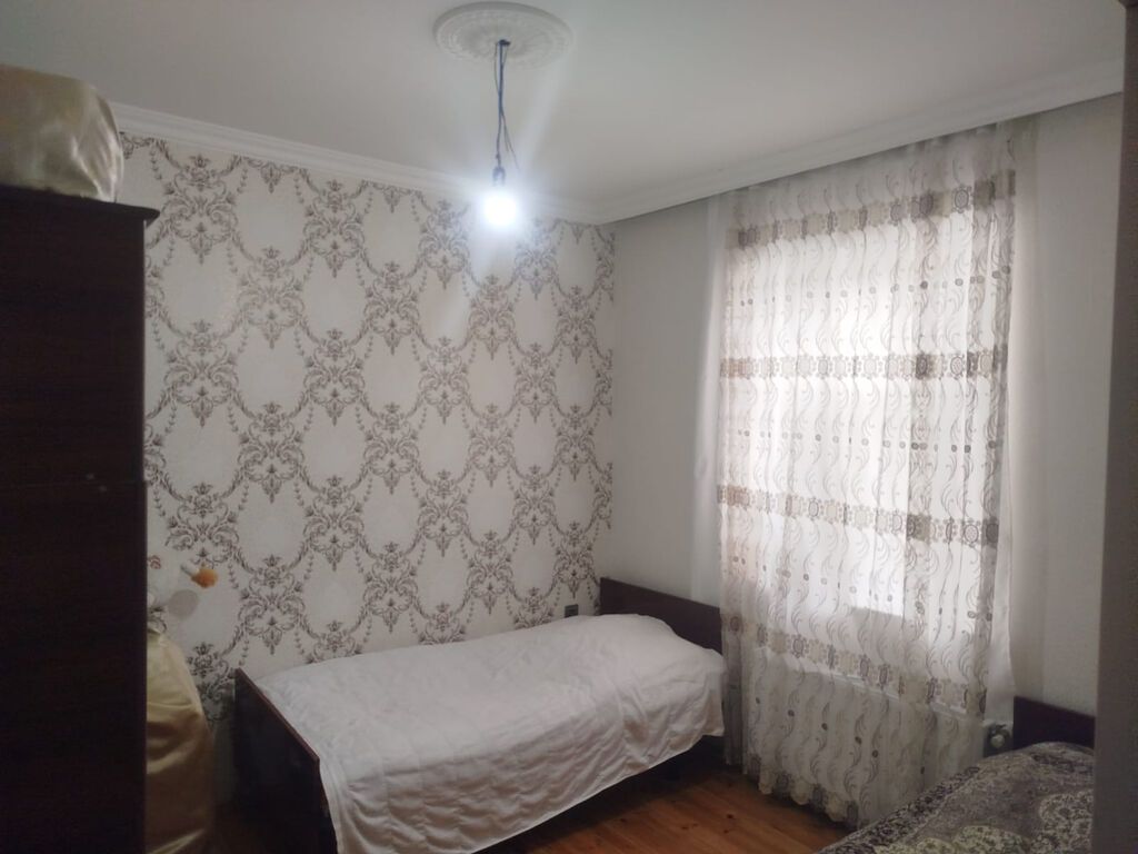 6 otaqlı, 150 kv. m, Kredit yoxdur, Orta təmir