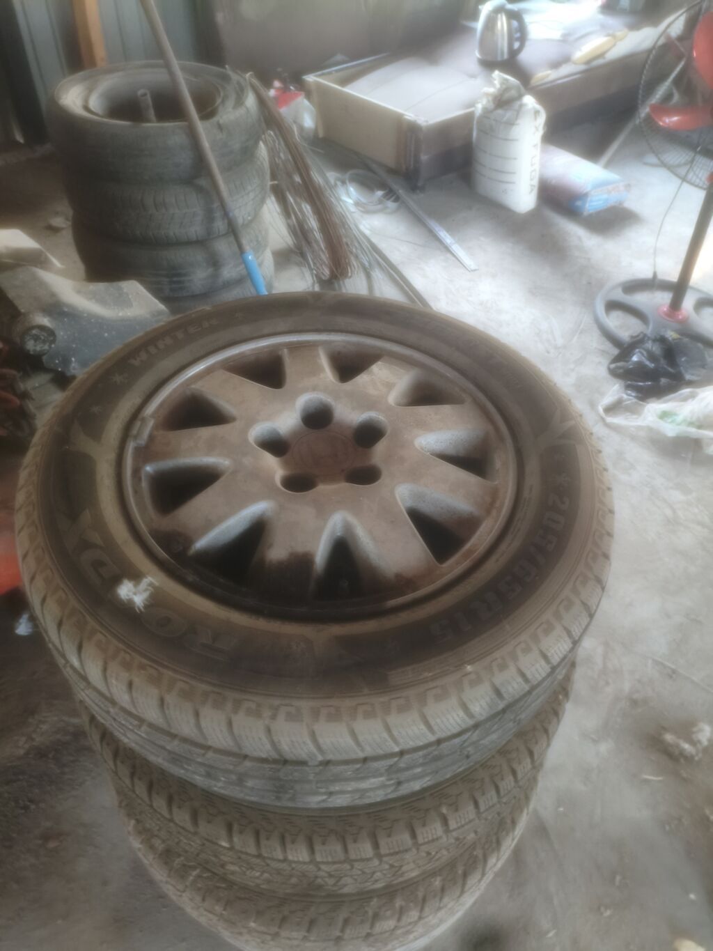 Колеса в сборе 205 / 65 / R 15, Зима, Б/у, Комплект, Легковые, Железные, отверстий - 5: фото 5