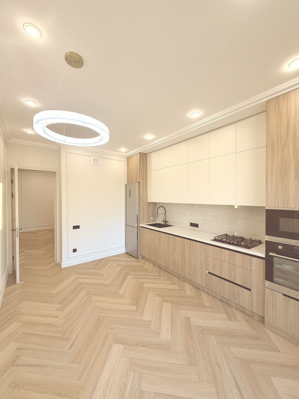 2 комнаты, 79 м², Элитка, 7 этаж, Дизайнерский ремонт: фото 1