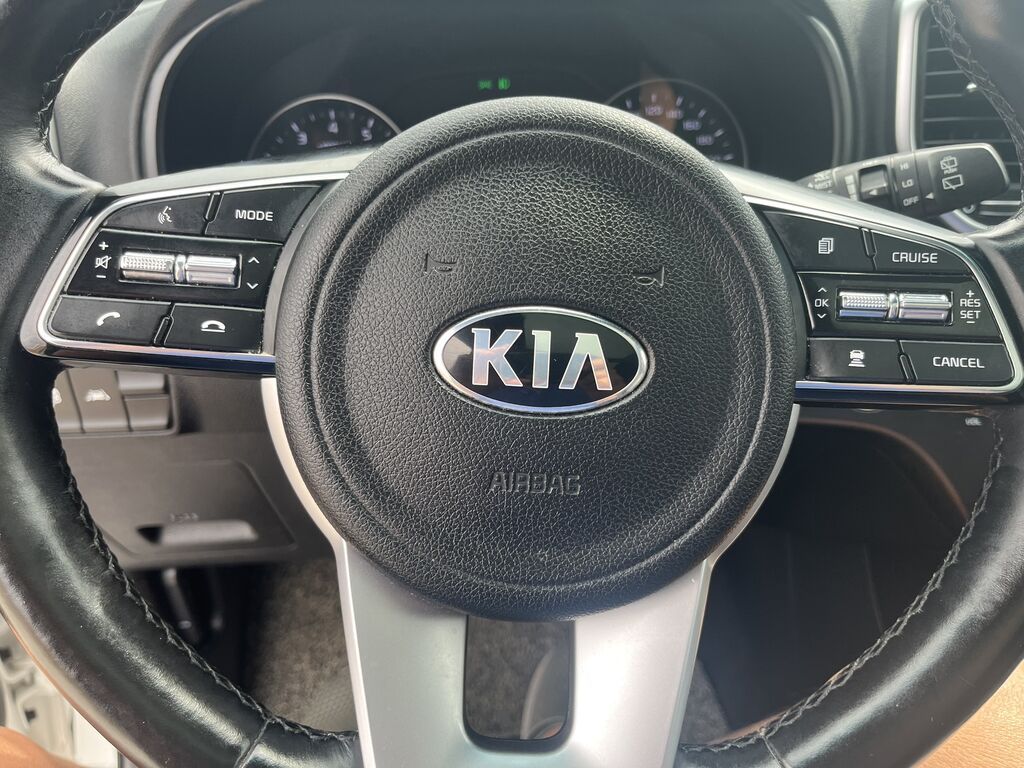 Kia Sportage: 2020 г., 2 л, Автомат, Кроссовер: фото 8