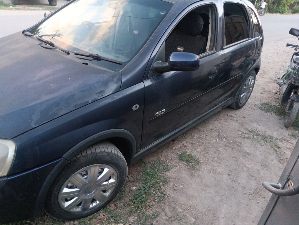 Opel Vita: 2001 г., 1.4 л, Автомат, Бензин, Хэтчбэк: фото 7