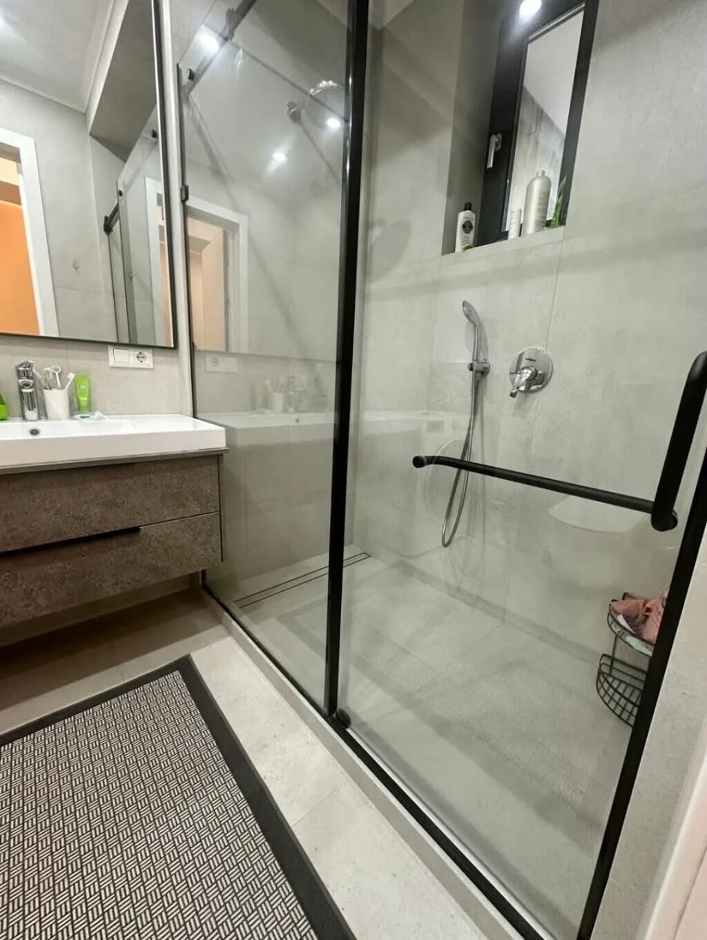 220 м², 4 комнаты, Семейным: фото 7