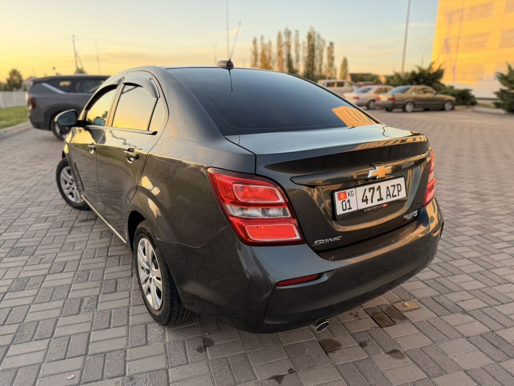 Chevrolet Соник: 2019 г., 1.6 л, Автомат, Бензин, Седан: фото 4