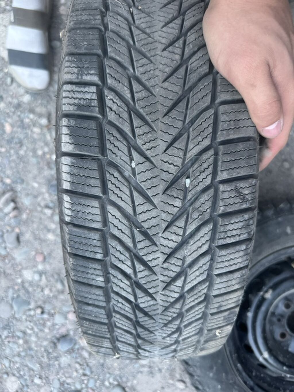 Колеса в сборе 175 / 70 / R 13, Зима, Б/у, Комплект, Легковые, Железные, отверстий - 4: фото 3