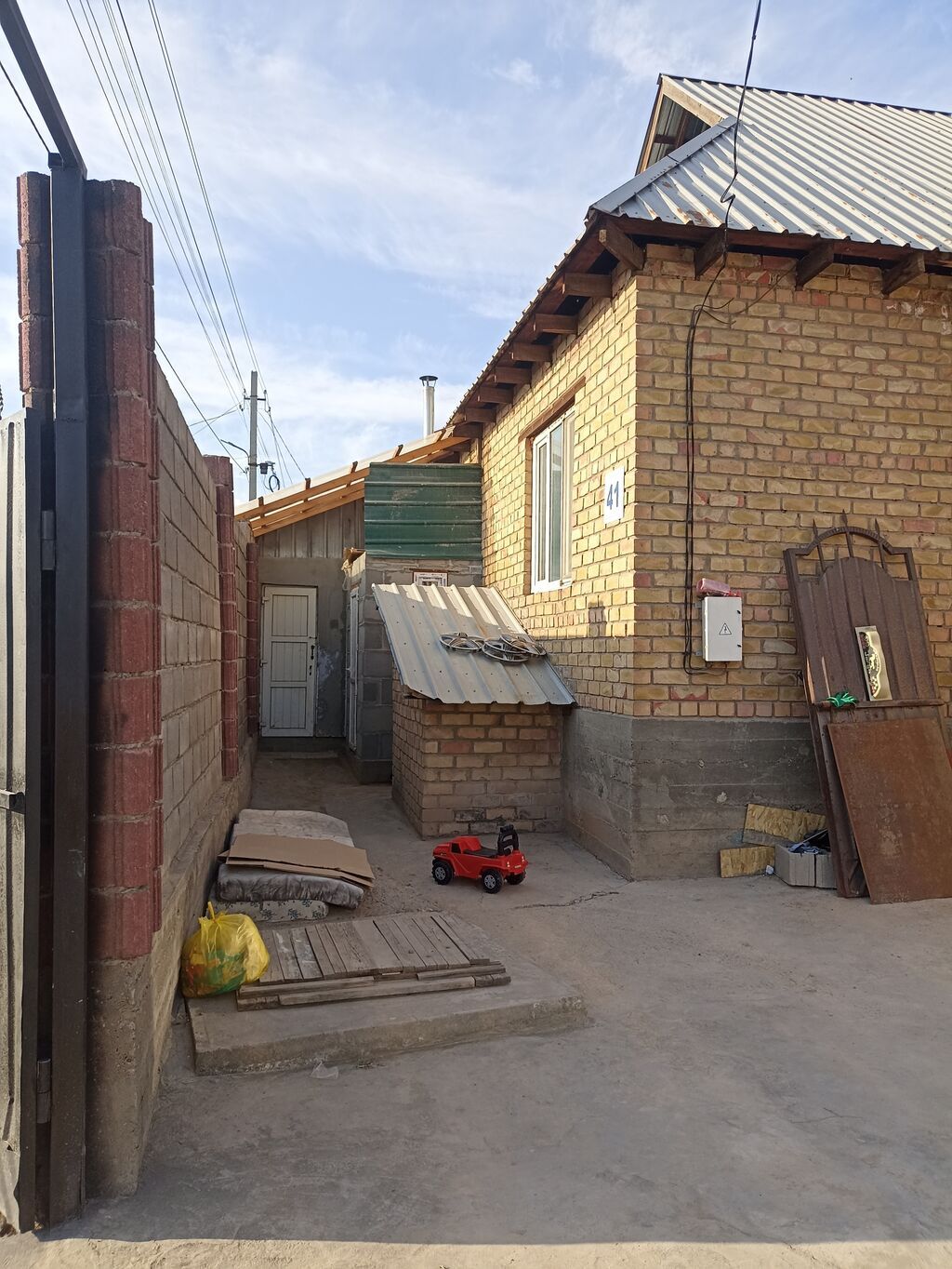 4 комнаты, 80 м², 3 соток, Бишкек, Калыс-ордо ж/м Собственник: фото 6
