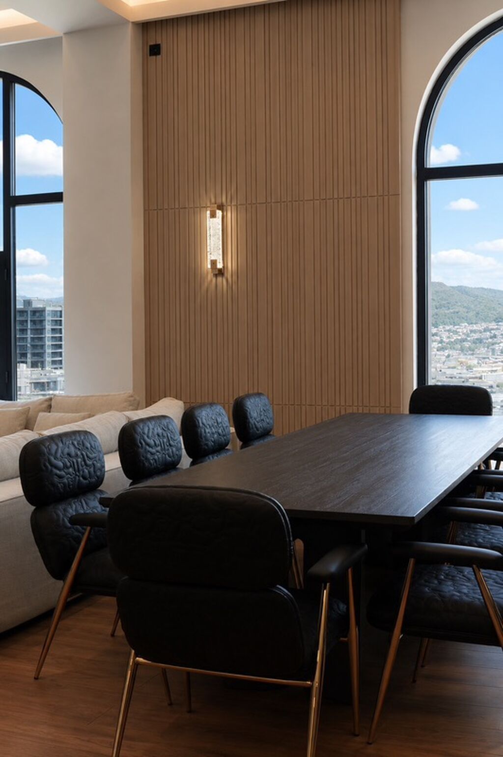3 комнаты, 140 м², Южная Магистраль Элитка, 14 этаж, Дизайнерский ремонт: фото 8