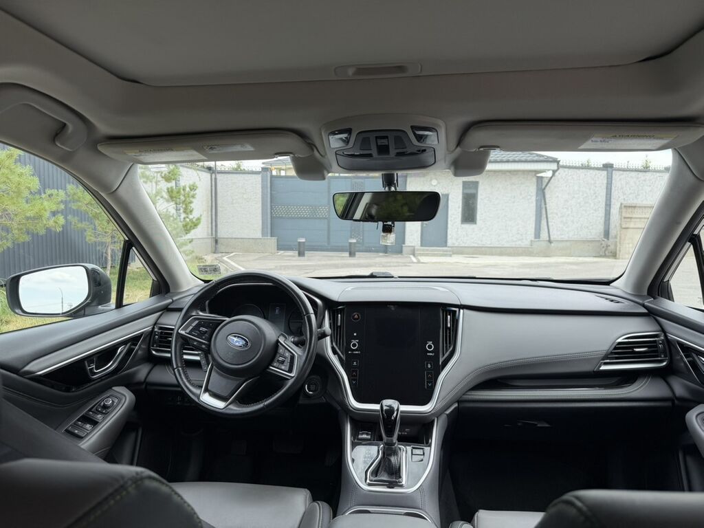 Subaru Outback: 2023 г., 2.4 л, Автомат, Бензин, Универсал: фото 2