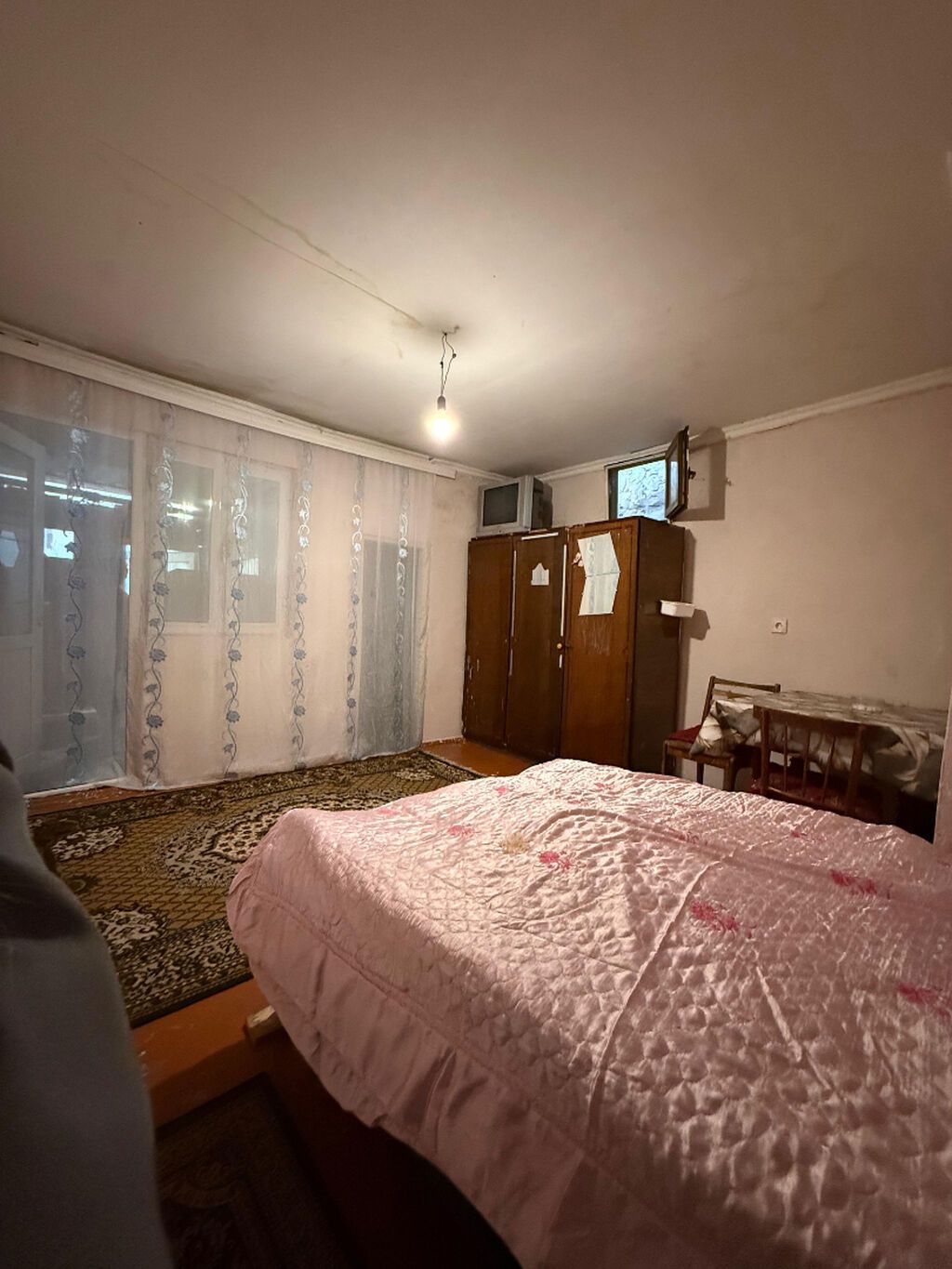 20 kv. m, 1 otaqlı, Qaz, Kanalizasiya, Kombi