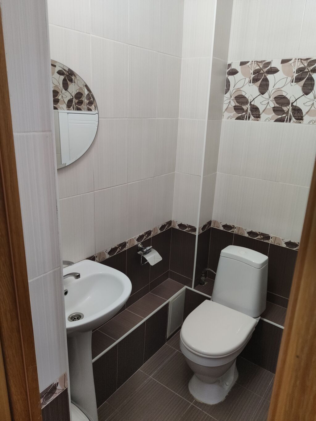 3 комнаты, 79 м², Бишкек Парк ТРЦ Индивидуалка, 4 этаж, Старый ремонт: фото 3