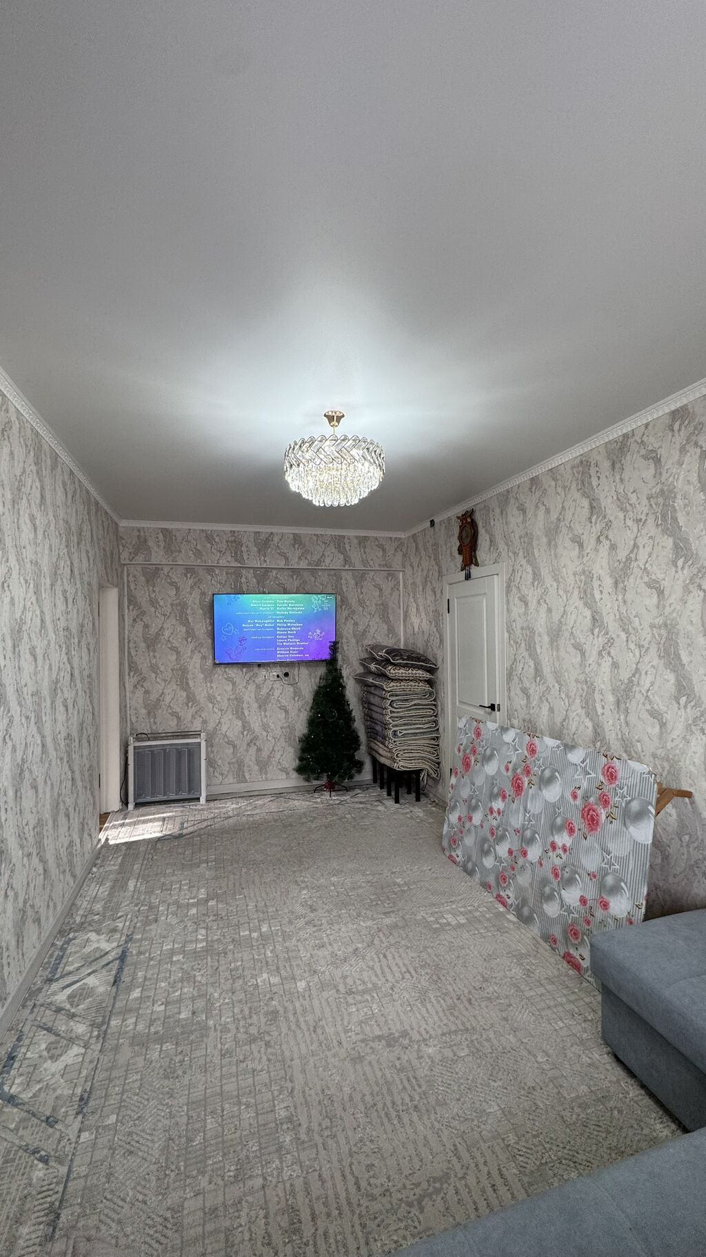 3 комнаты, 50 м², Сталинка, 1 этаж, Евроремонт: фото 1