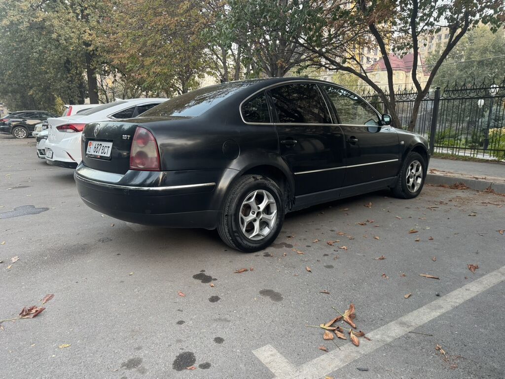 Volkswagen Passat: 2002 г., 1.8 л, Автомат, Бензин, Седан: фото 4