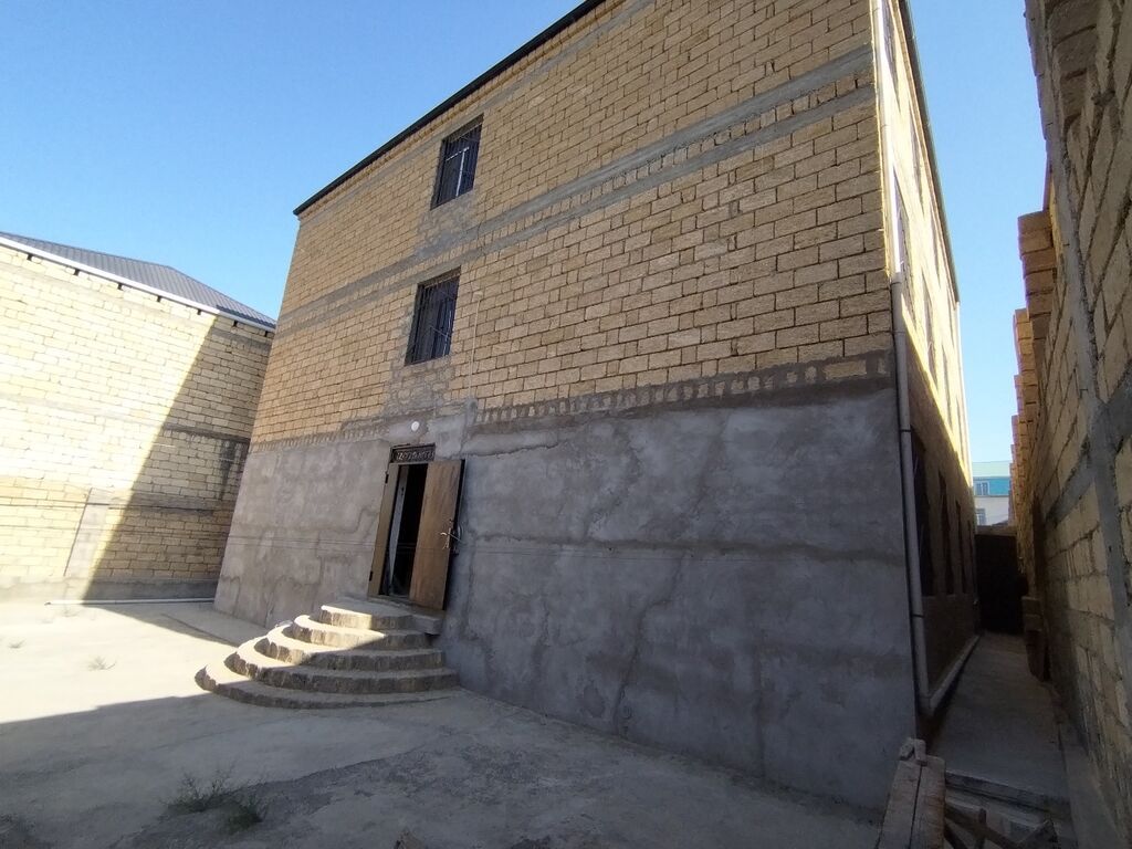 Masazırda 15 otaqlı həyət evi satılır, 400 m², 355 000 AZN, şəkil 2 / 12