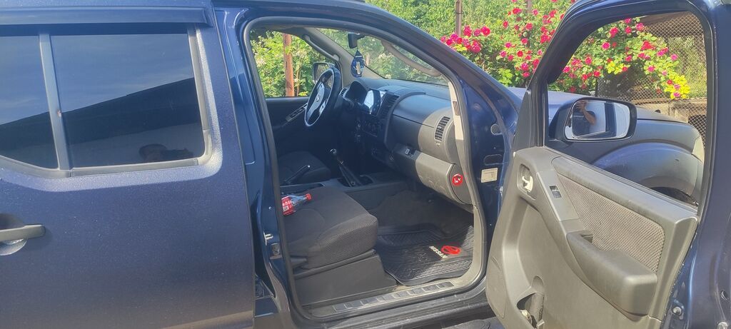 Nissan Navara: 2007 г., 2.5 л, Механика, Дизель, Пикап: фото 7