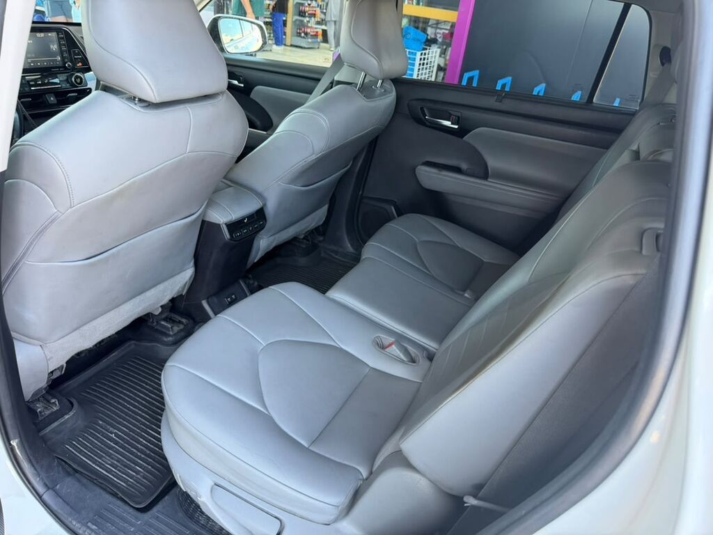 Toyota Highlander: 2020 г., 2.5 л, Автомат, Гибрид, Кроссовер: фото 2