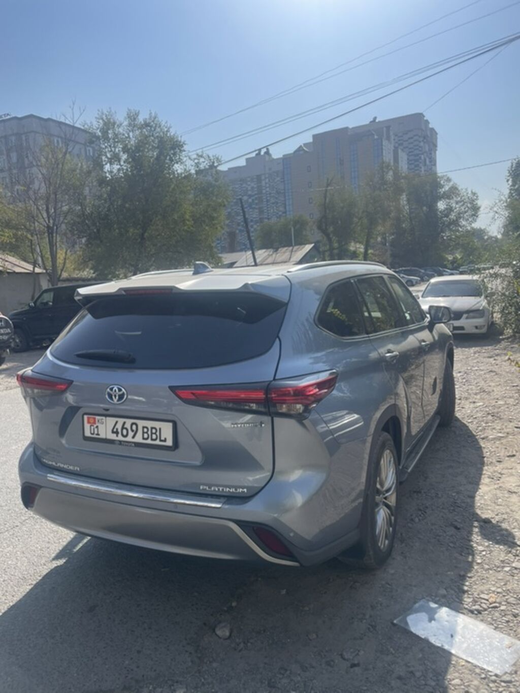 Toyota Highlander: 2022 г., 2.5 л, Гибрид, Кроссовер: фото 4