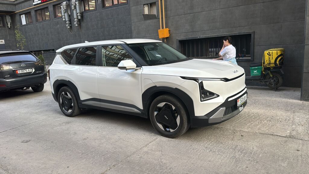 Kia EV5: 2025 г., Электромобиль, Кроссовер: фото 2