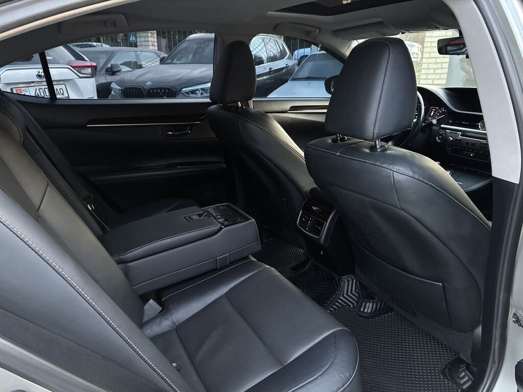 Lexus ES: 2015 г., 2.5 л, Автомат, Гибрид, Седан: фото 8