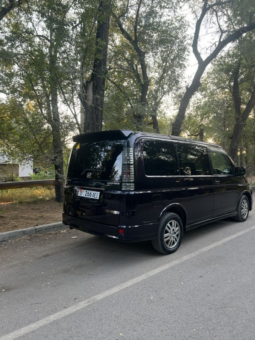 Honda Stepwgn: 2004 г., 0.2 л, Автомат, Газ, Минивэн: фото 4
