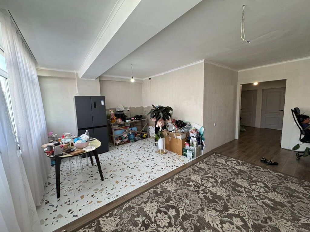 3 комнаты, 71 м², Кок-Жар ж/м Индивидуалка, 1 этаж, Свежий ремонт: фото 1