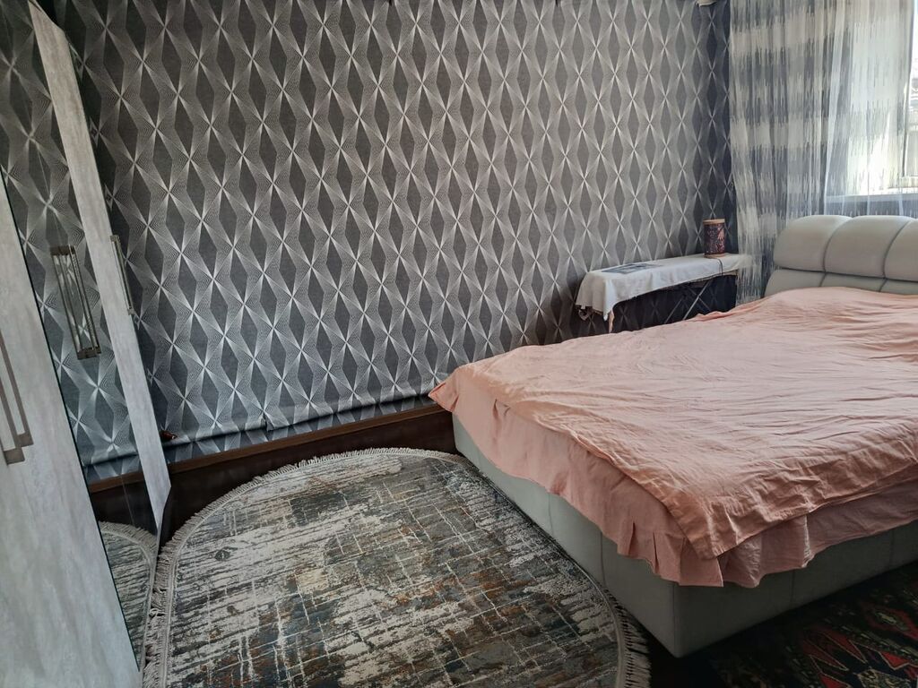 110 м², 5 комнат, ул. Ахунбаева / Чапаева, С подселением: фото 1