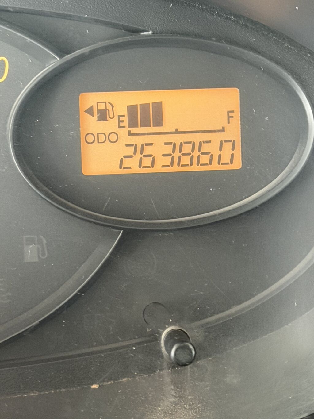 Daihatsu Cuore: 2009 г., 1 л, Механика, Бензин, Седан: фото 7