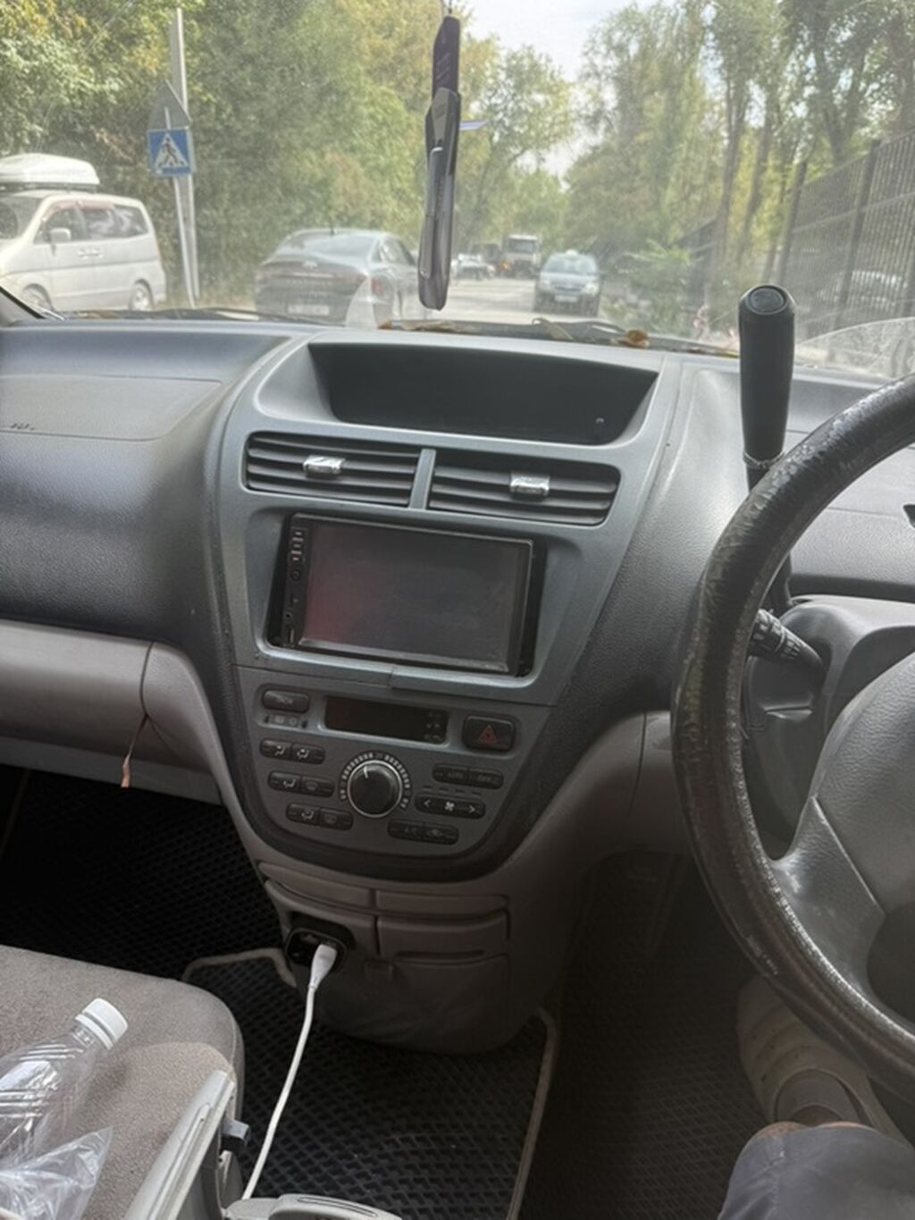 Toyota Opa: 2000 г., 2 л, Автомат, Бензин, Хэтчбэк: фото 1