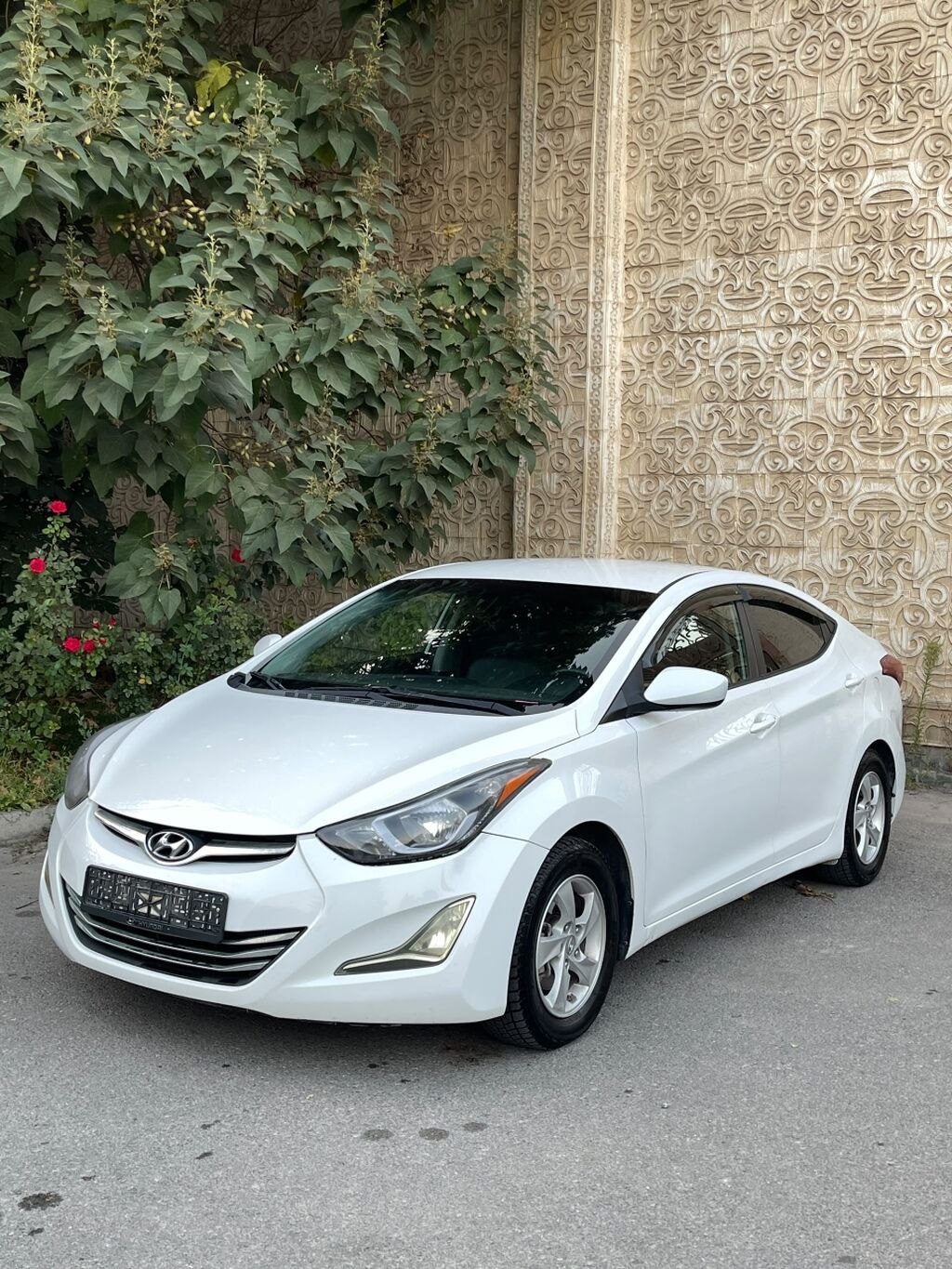 Hyundai Elantra: 2014 г., 1.8 л, Бензин: фото 1