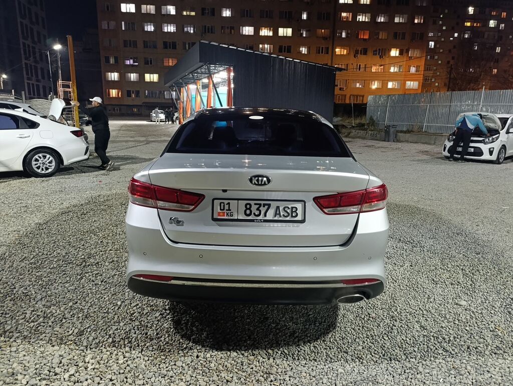 Kia K5: 2017 г., 2 л, Автомат, Газ, Седан: фото 3