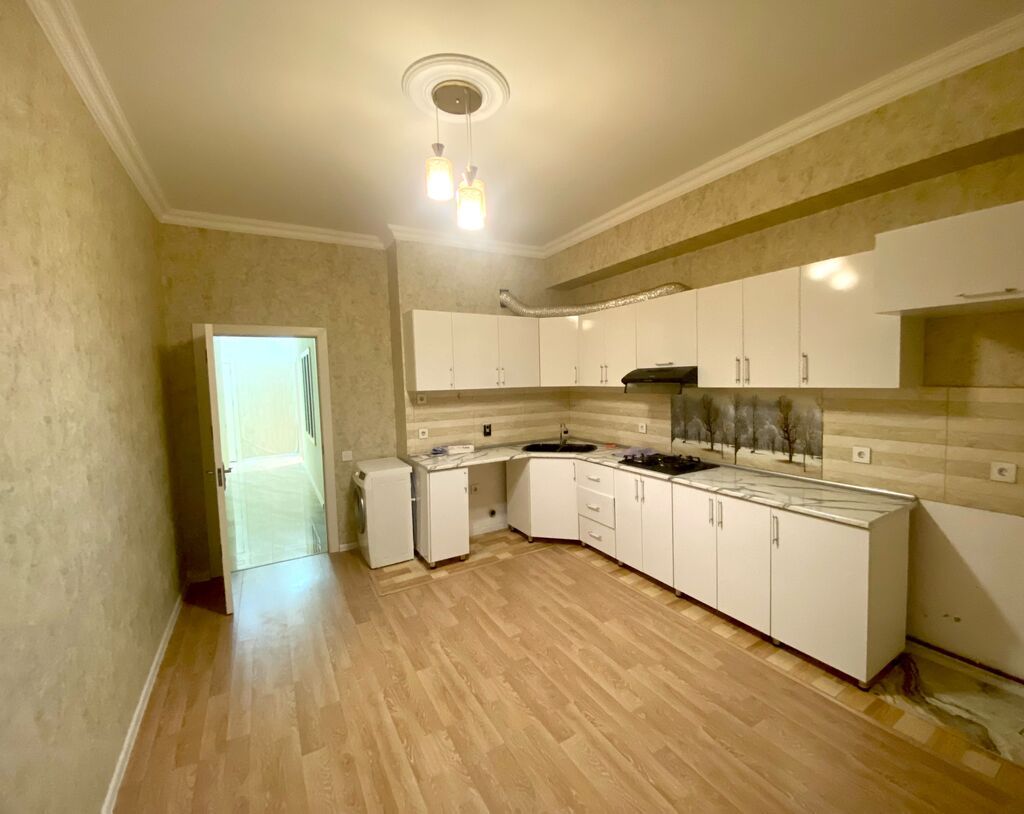 Xırdalan, 3 otaqlı, Köhnə tikili, 118 kv. m