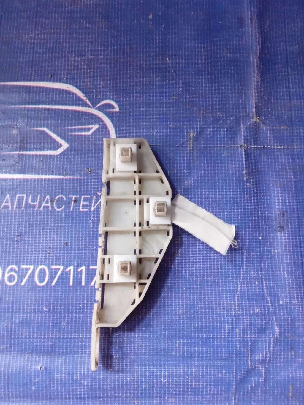 Honda Odyssey (RA6) - Салазка Front LS (передний левый) Артикул: фото 1
