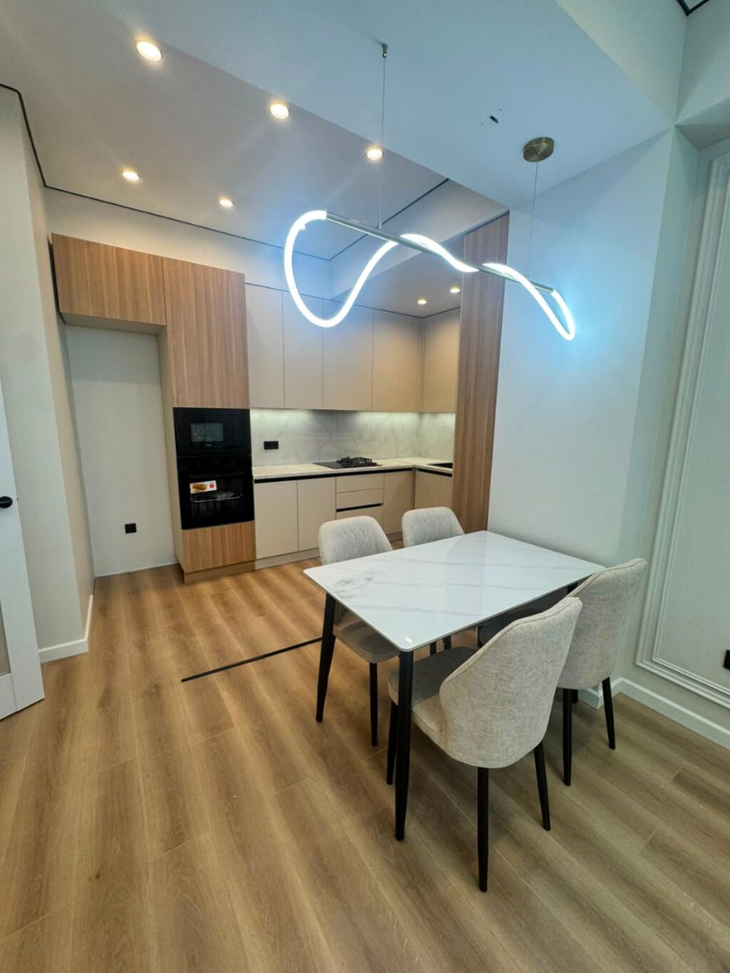 2 комнаты, 80 м², Асанбай мкр Элитка, 10 этаж, Евроремонт: фото 7