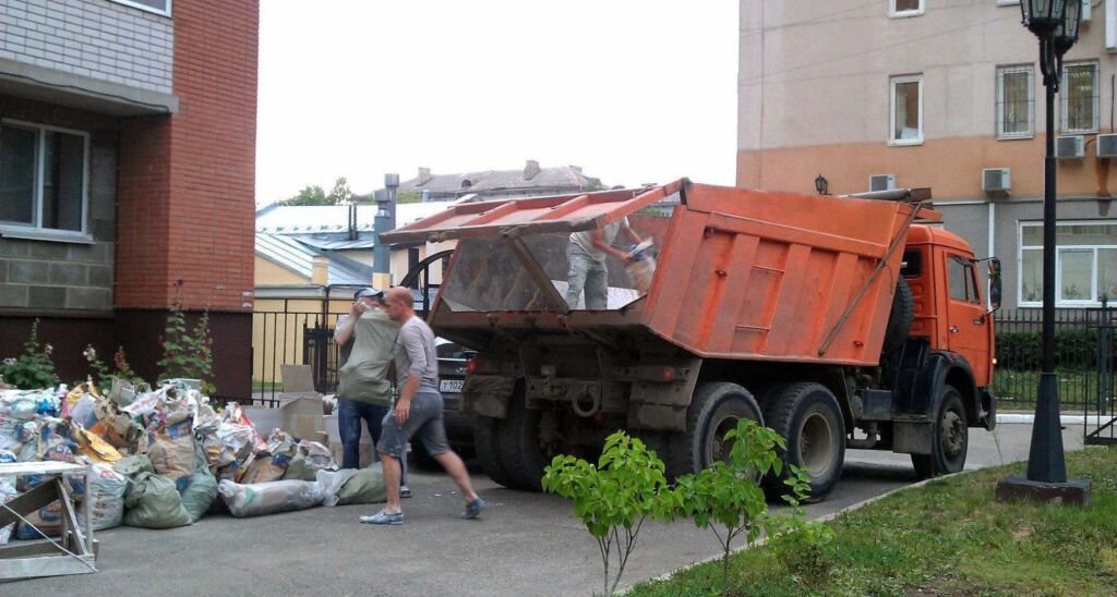 СТРОЙ МУСОР *Вывоз строительного мусора — быстро, недорого, с: фото 2