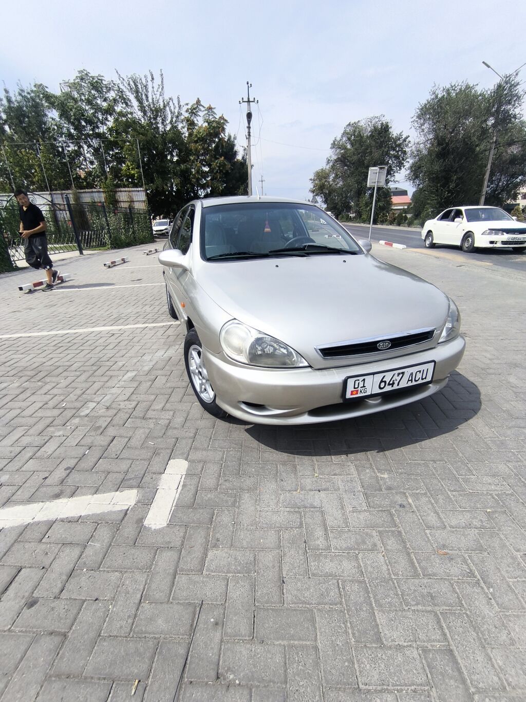 Kia Rio: 2001 г., 1.5 л, Автомат, Бензин, Универсал: фото 2