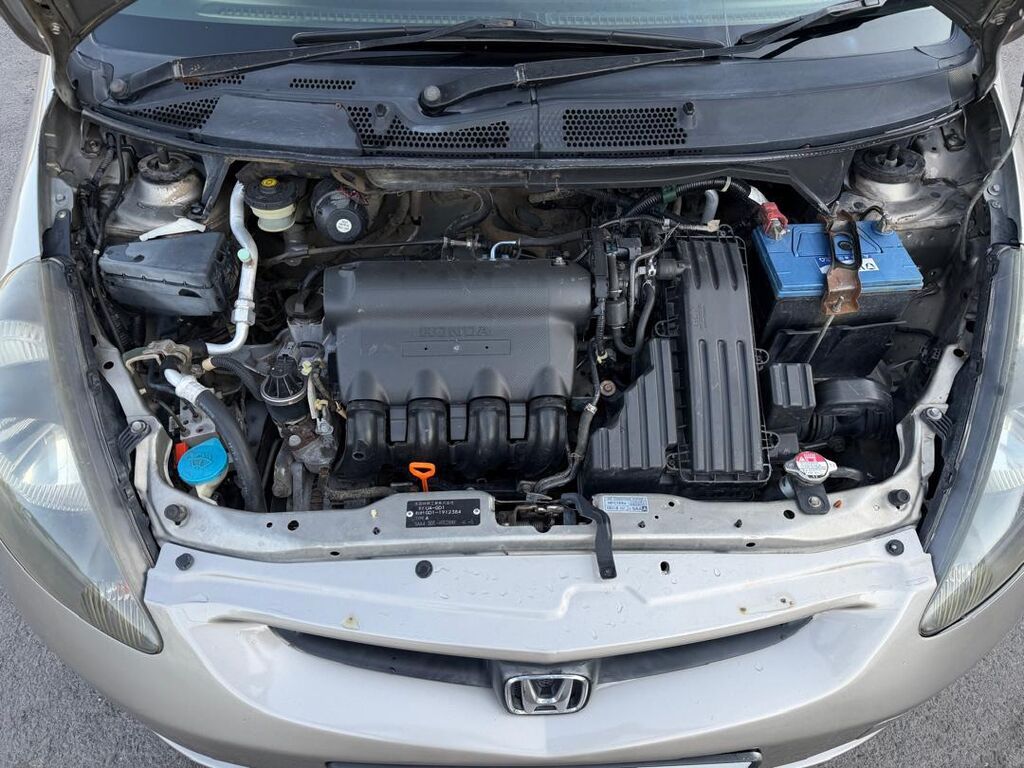 Honda Fit: 2003 г., 1.3 л, Автомат, Бензин: фото 6