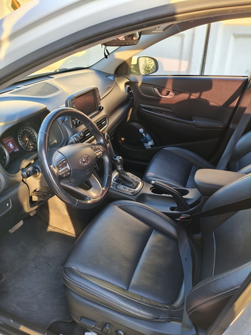 Hyundai Kona: 2019 г., 1.6 л, Робот, Бензин, Кроссовер: фото 6